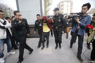 Truyền thông Pháp: Nhà chức trách điều tra vụ chuyển nhượng Neymar đến Paris, lục soát Bộ Tài chính Pháp hôm thứ Hai